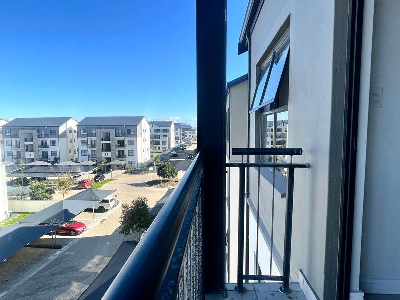 To Let 1 Bedroom Property for Rent in The Huntsman Western Cape